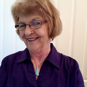 Meet your Posher, Charlotte